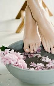 Best Affordable Foot Care In Winter